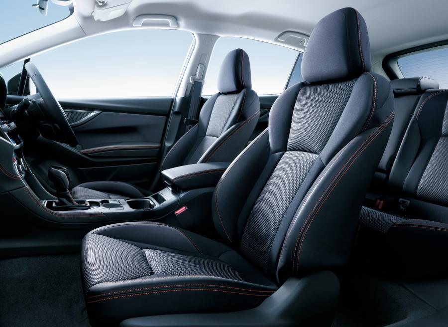 Интерьер Subaru XV 2017 года  (JP) (фото 10 из 38)